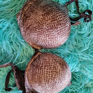 Victorias secret miraculous plunge